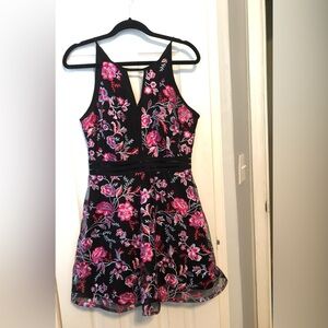 Super cute junior size 13 dress